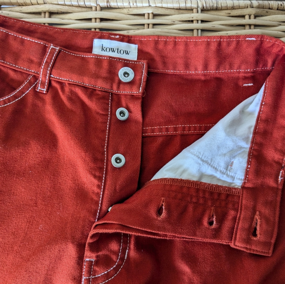 🧡❤️ kowtow 100% Fair Trade Organic Cotton Brick Denim Stage Pant, M - Picture 8 of 14